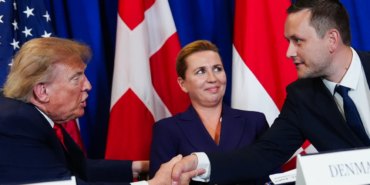 ABD Başkanı Trump Grönland Askeri Varlık Anlaşmasını Mülkiyet Devri Olmadan İmzaladı