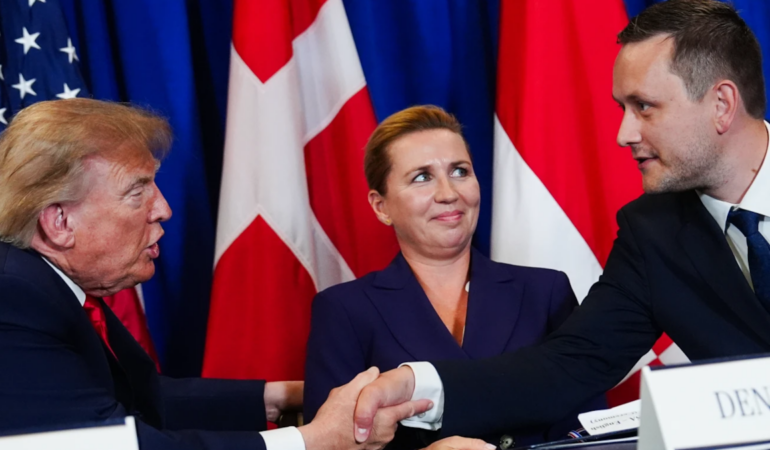 ABD Başkanı Trump Grönland Askeri Varlık Anlaşmasını Mülkiyet Devri Olmadan İmzaladı