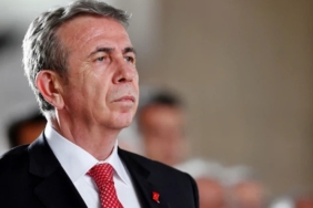 Mansur Yavaş Mersin'e Giderek Gözaltına Alınan Vahap Seçer İçin Hukuk Çağrısı Yaptı