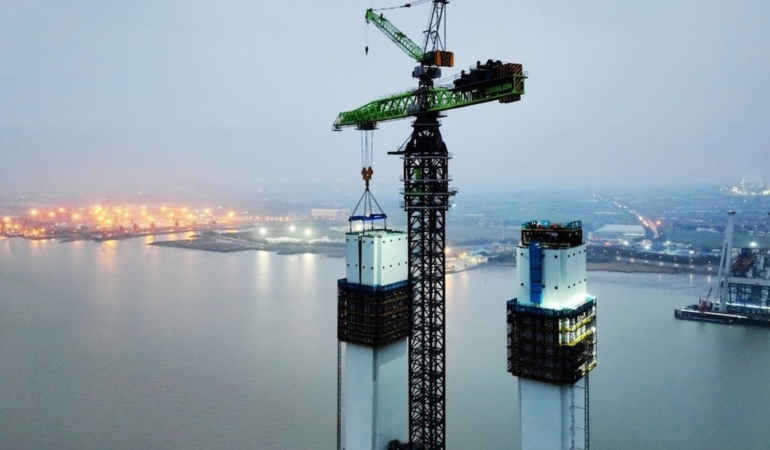 Yangtze Nehri Üzerindeki Yeni Köprü Bölgesel Ulaşımı ve Küresel Rekorları Değiştirecek