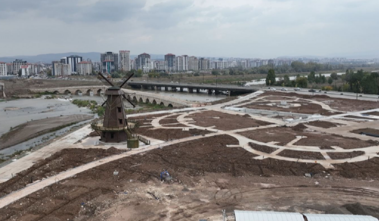 Sivas Kızılırmak Kıyısı Projesinde İlk İki Etap İçin 2029 Yılı Hedeflendi